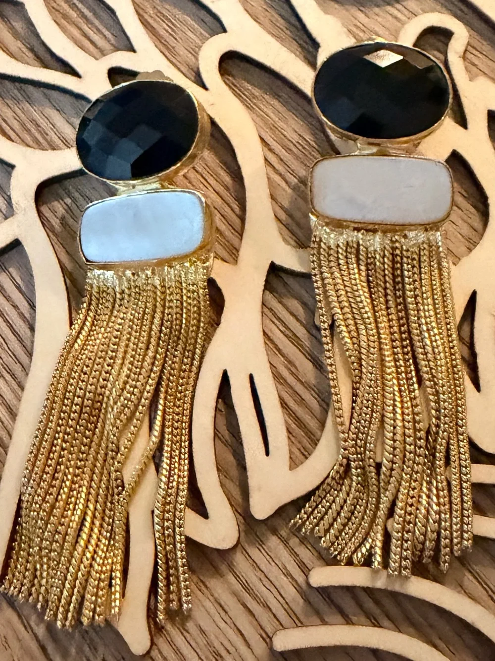 Gold Tassel Drop Earrings with Black Onyx and Mother Of Pearl - Picture 4 of 8